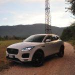 prova su strada jaguar e pace