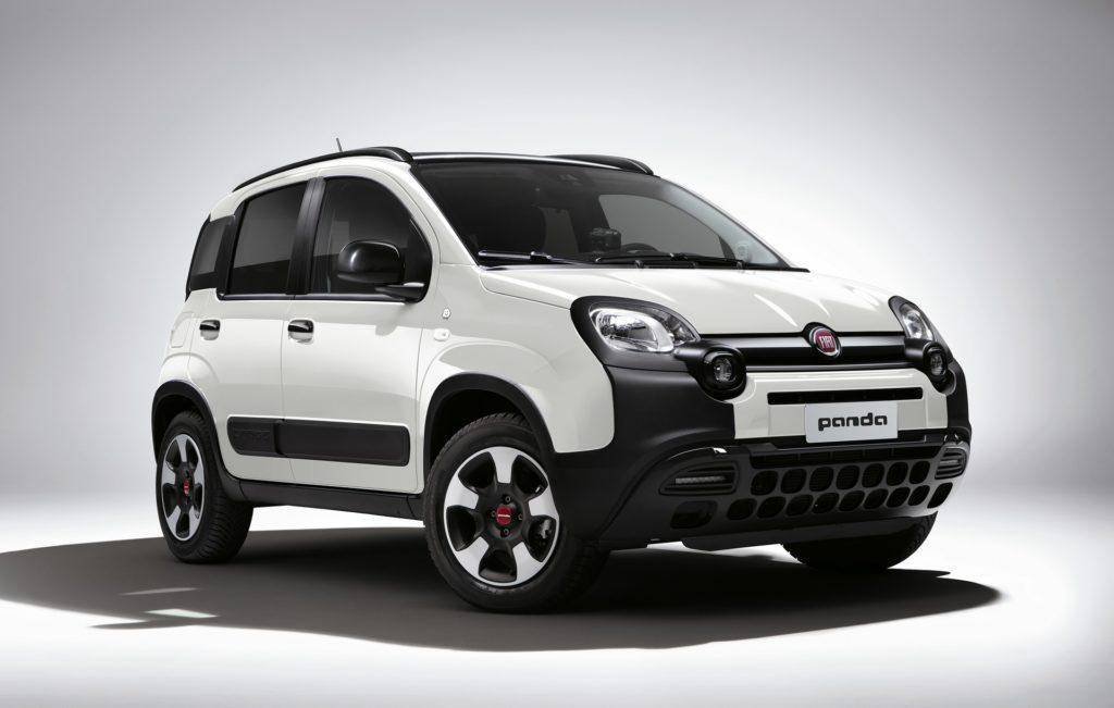 Nuova Fiat Panda 4X4 2023: Rendering senza veli