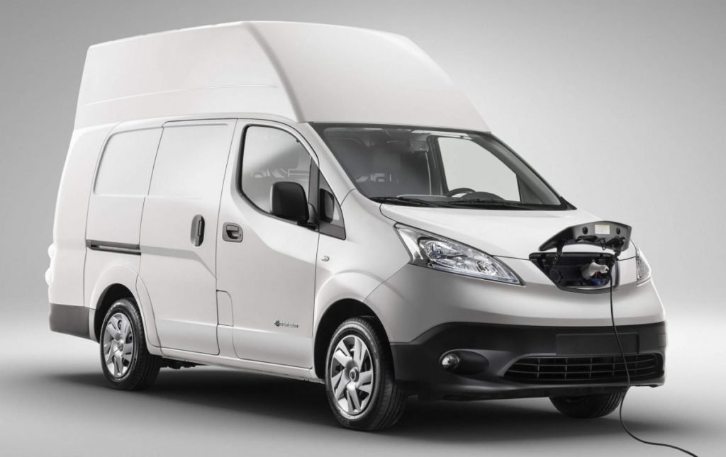 Nuovo Nissan e-NV200 XL, il maxi furgone elettrico
