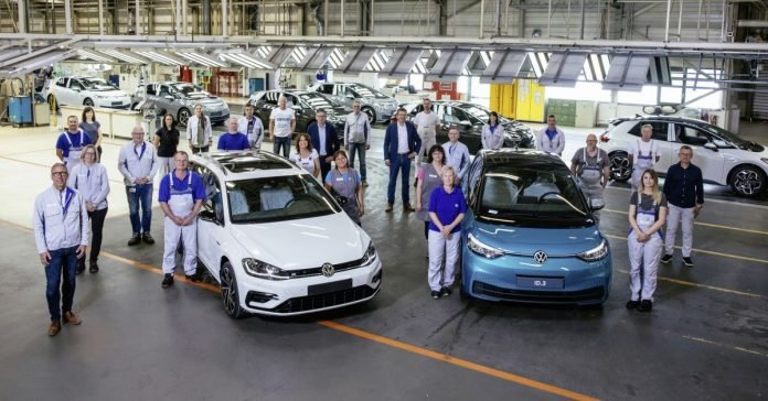 Volkswagen dice addio ai motori termici prodotti a Zwickau