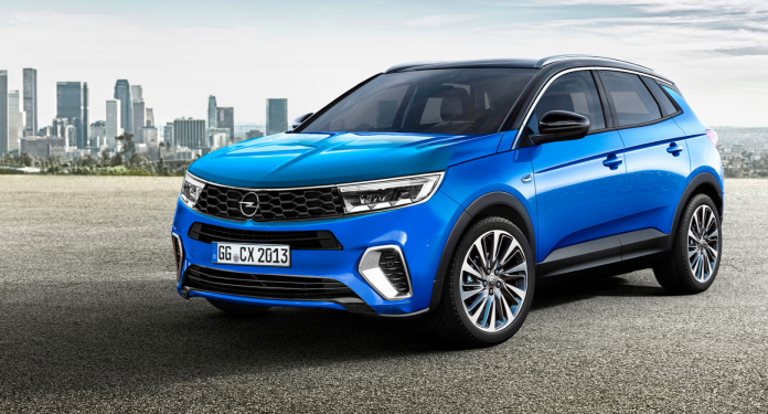 Nuova Opel Grandland X 2021, il Restyling in anteprima Rendering