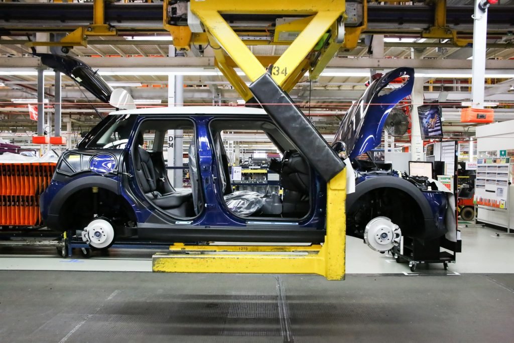 Mini taglia 4.000 posti di lavoro nella fabbrica di Oxford