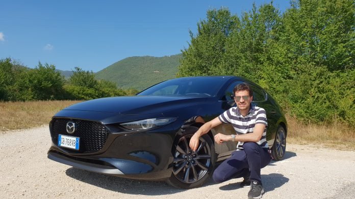 PROVA SU STRADA Mazda 3 Skyactive-G 2.0 MHybrid 150 CV