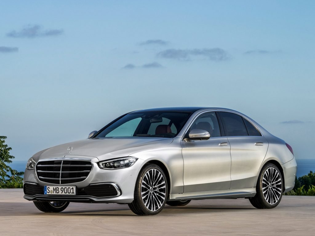 Nuova Mercedes-Benz C 2021, il Rendering in Anteprima