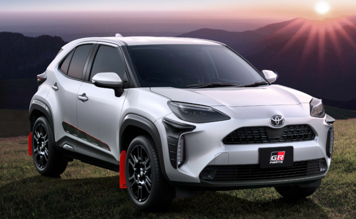 Nuova Toyota Yaris Cross GR 2021, la versione sportiva del Crossover