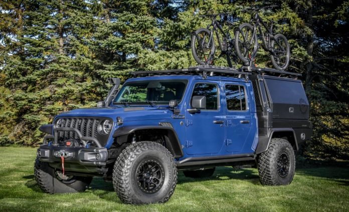 Jeep Gladiator Top Dog 2021, il Concept del Pickup Estremo