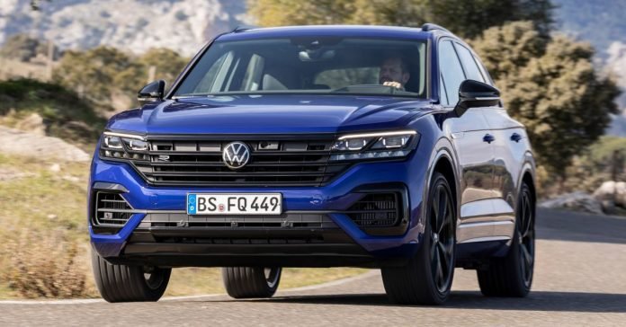 Jaguar Land Rover fa causa a Volkswagen per la tecnologia Terrain Response