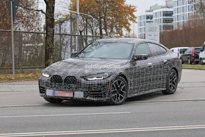 Nuova BMW Serie 4 Grand Coupe 2022, Foto e Dati Tecnici