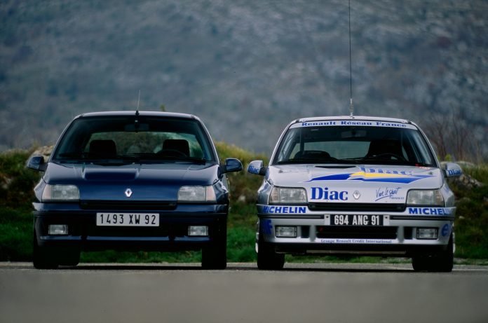 Renault Clio compie 30 Anni, la Storia in 5 Generazioni