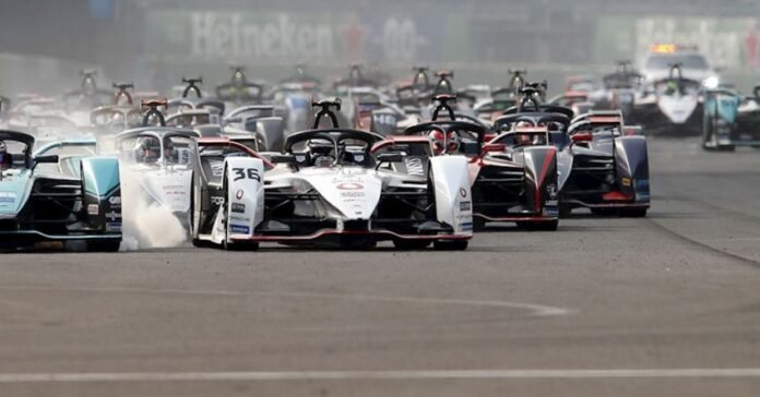 McLaren correrà in Formula E dal 2022