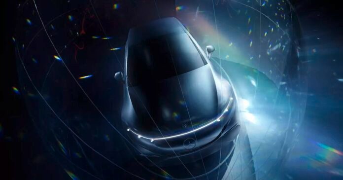 Mercedes-Benz EQS 2022, la prima con l'Hyperscreen MBUX
