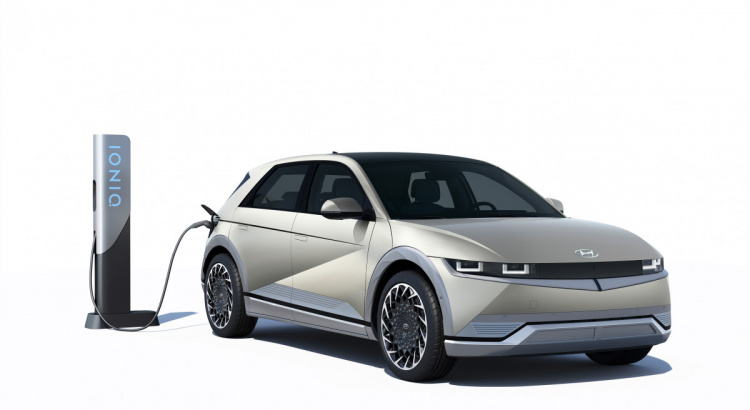 Nuova Hyundai Ioniq 5 2022, Dati tecnici e Anteprima elettrica