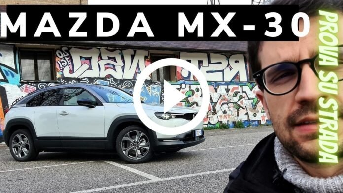 Mazda MX-30 2021, test del Crossover Elettrico [VIDEO]
