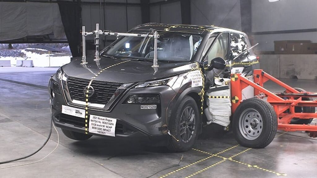 Nissan X-Trail 2022, solo 2 stelle nei crash test Usa
