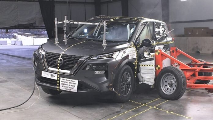 Nissan X-Trail 2022, solo 2 stelle nei crash test Usa