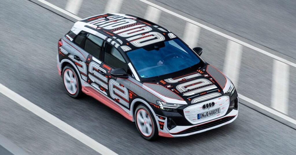Nuova Audi Q4 e-tron 2022, le prime foto senza veli