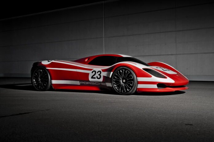 Le Auto elettriche non sono pronte, Porsche rinvia la Hypercar