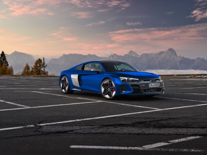 Nuova Audi R8 e-tron 2022, la Sportiva elettrica in Rendering