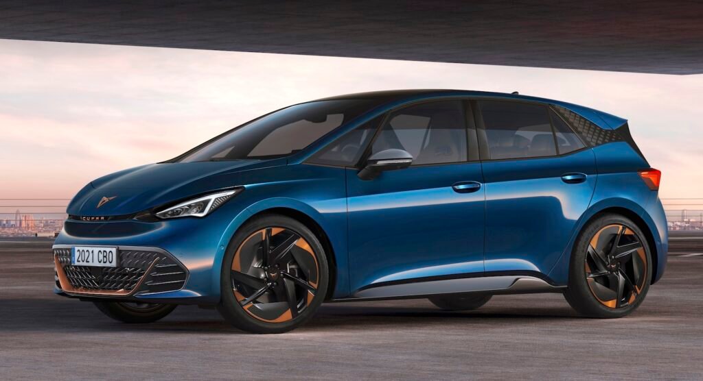 Nuova Cupra Born 2021, dati tecnici e foto ufficiali