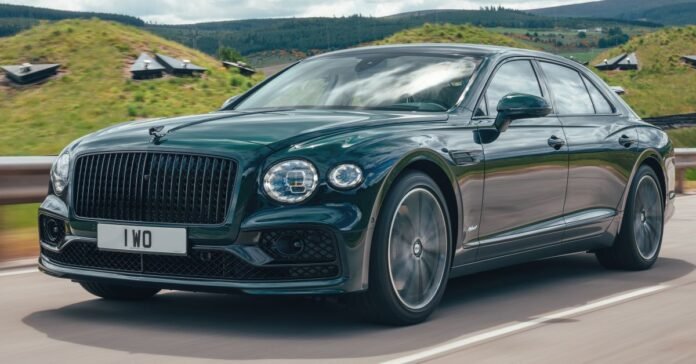 Nuova Bentley Flying Spur Hybrid 2022, Dati tecnici e foto