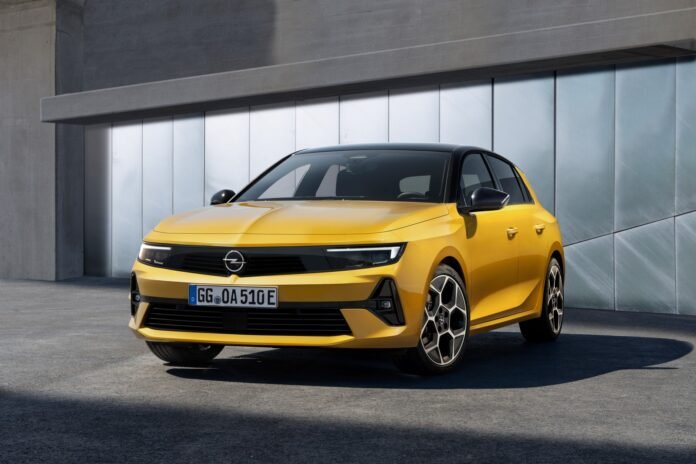 Nuova Opel Astra 2021, Motori, Foto e dettagli