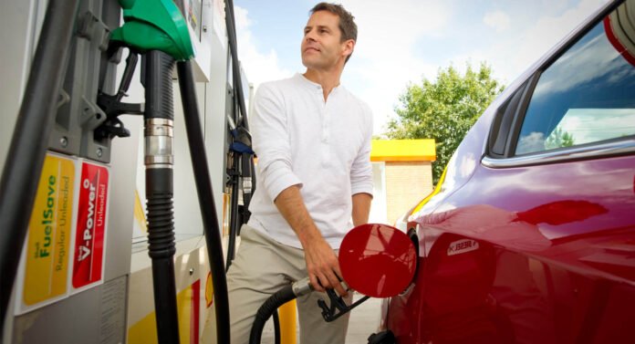 L'Unione europea blocca Diesel e Benzina dal 2035