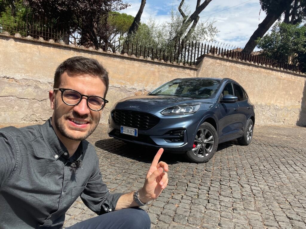 Ford Kuga Full Hybrid 190 CV | Prova su strada [VIDEO]