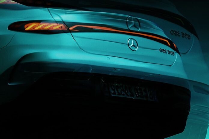Nuova Mercedes-Benz EQE 2022, anticipazioni e dati tecnici