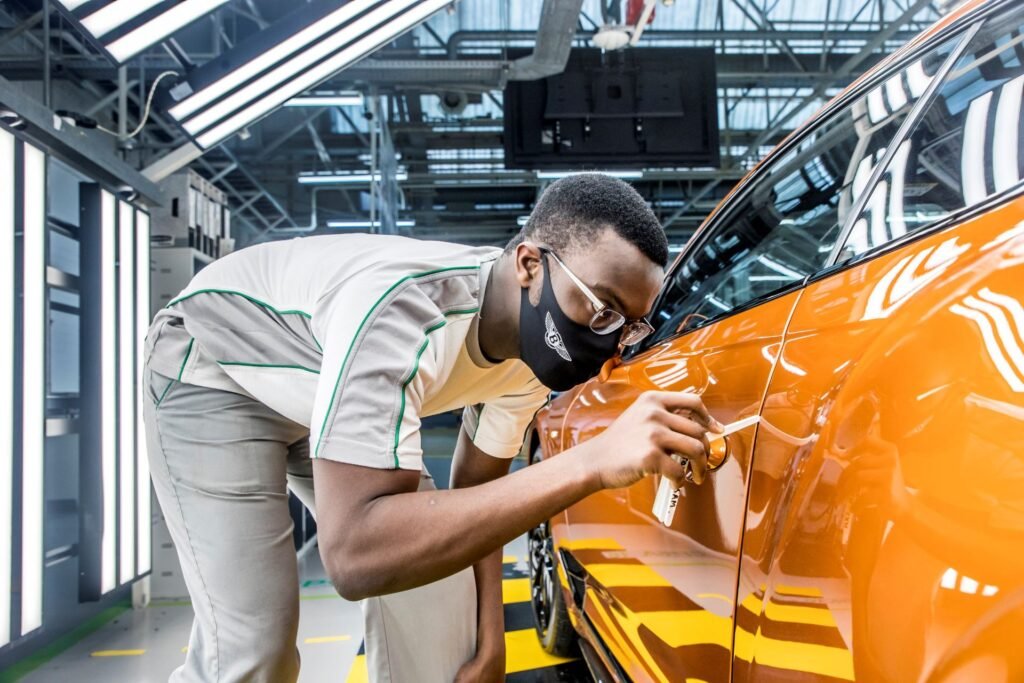 Lavorare in Bentley: 113 stage nel 2022