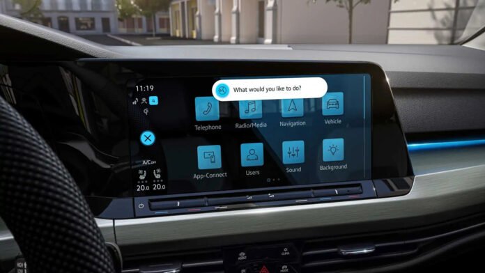 Nuova Volkswagen Golf 8 potenzia l'Infotainment