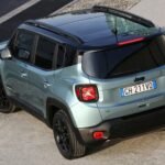 2022-Jeep-Renegade-Compass-E-Hybrid-2