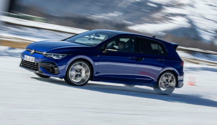 Nuova Volkswagen Golf 8 2022: arriva la sportiva Top di Gamma Nuova Volkswagen Golf 8 2022: arriva la sportiva Top di Gamma