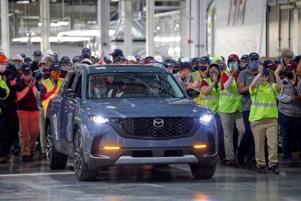Mazda CX-50: parte la produzione negli Usa