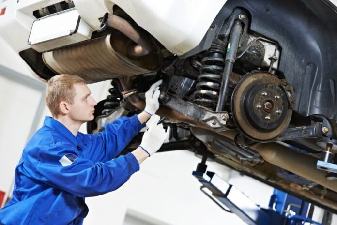 Ammortizzatori e Molle auto: cosa sono e come funzionano