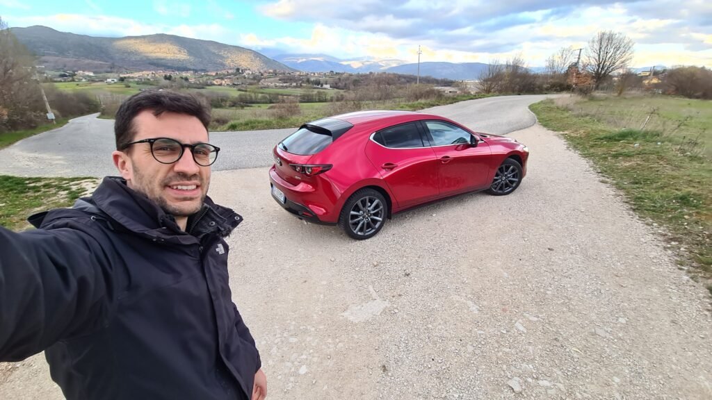 Mazda3 eSkyactivX 2.0 186CV | Prova su strada