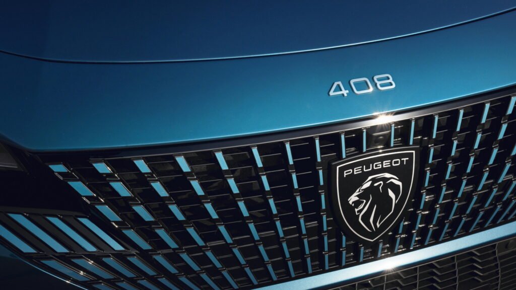 Nuova Peugeot 408 2023: ufficiale la 308 SUV