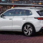 volkswagen-tiguan-rear2.jpg