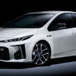 2017-Toyota-Prius-PHV-GR-Sport-1-850×445
