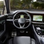 2023-Volkswagen-Touareg-R-Line-facelift-29-850×567