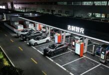 La ricarica di Geely Smart Charging sfida BYD